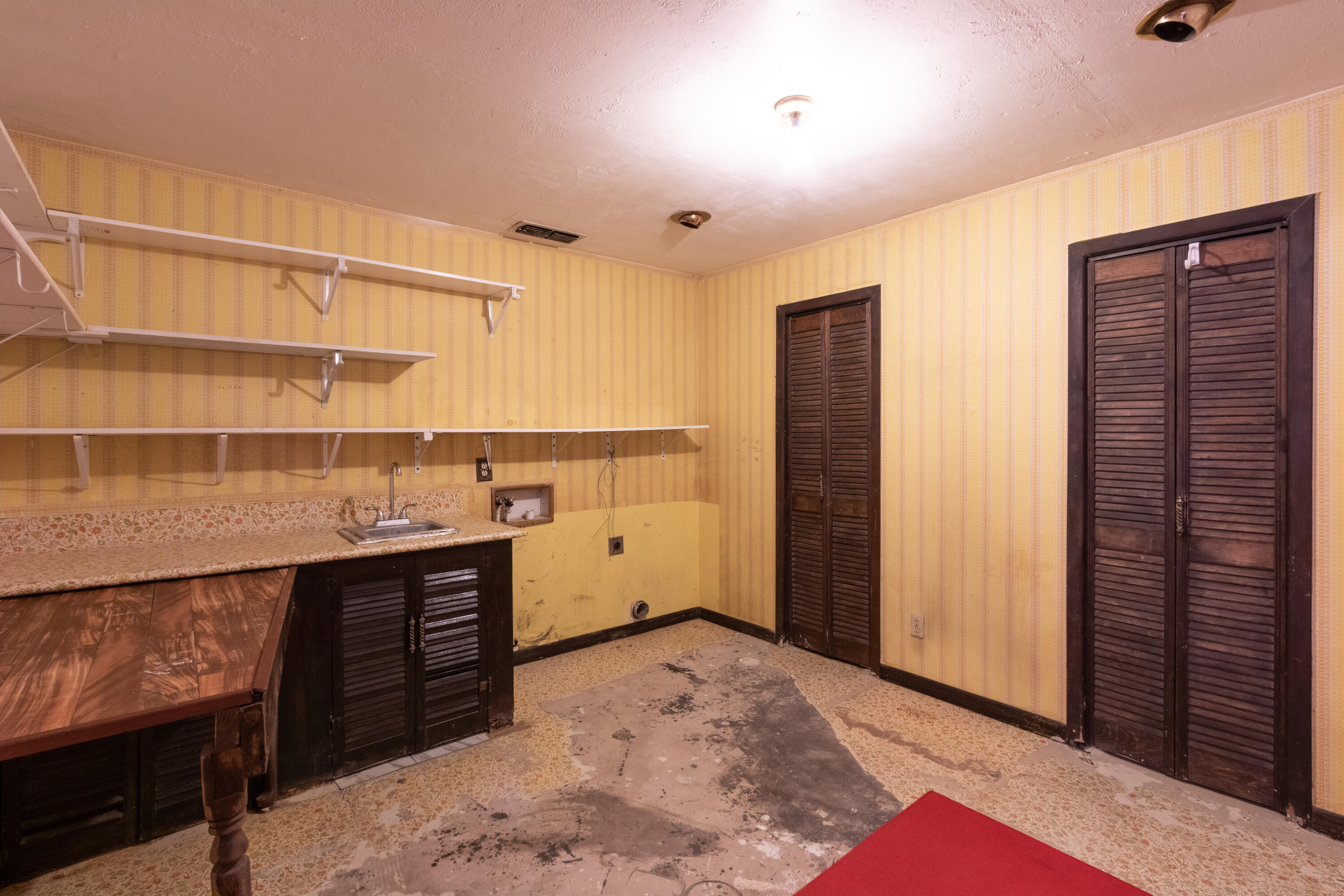 709 80th Street Lubbock, TX 79404 - Photo 34 of 57 IMG_1597-HDR