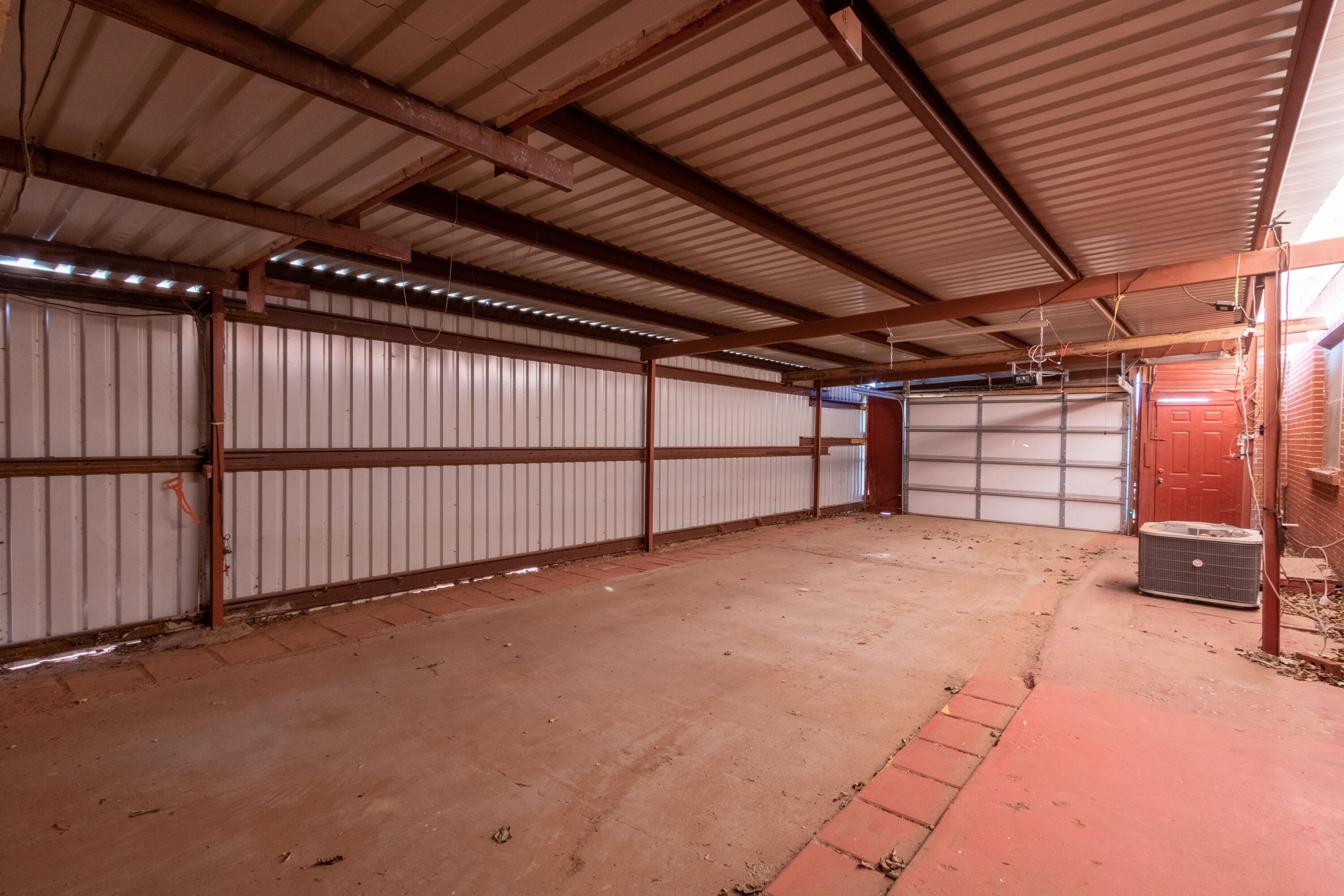 709 80th Street Lubbock, TX 79404 - Photo 37 of 57 IMG_1606-HDR