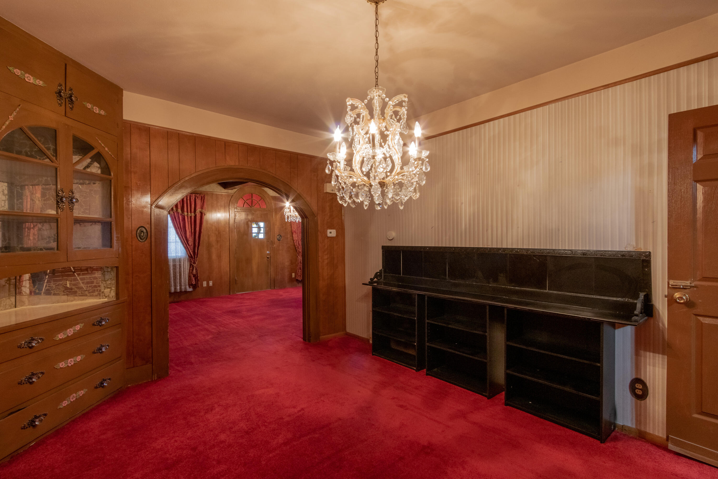 709 80th Street Lubbock, TX 79404 - Photo 10 of 57 IMG_1537-HDR