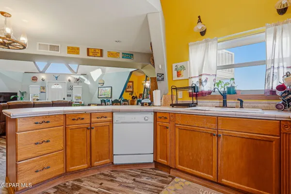 $515,000 | 1455 Desert Aire Drive, Unit 1 & 2, Chaparral, NM 88081