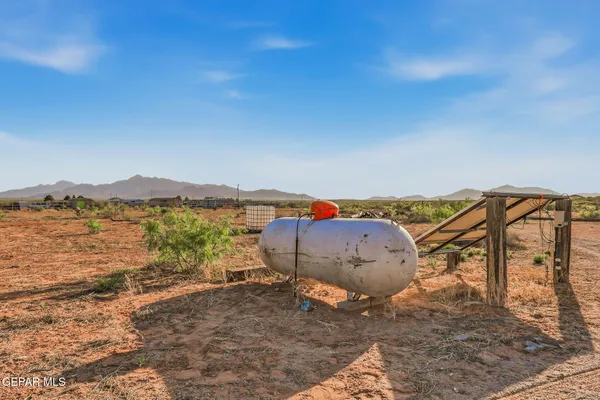 $515,000 | 1455 Desert Aire Drive, Unit 1 & 2, Chaparral, NM 88081