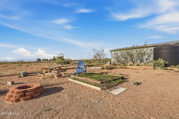 $515,000 | 1455 Desert Aire Drive, Unit 1 & 2, Chaparral, NM 88081