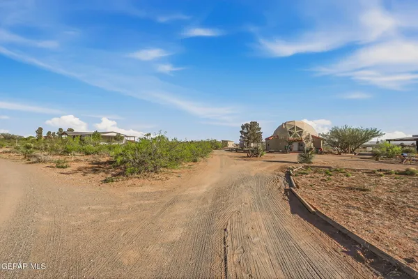 $515,000 | 1455 Desert Aire Drive, Unit 1 & 2, Chaparral, NM 88081