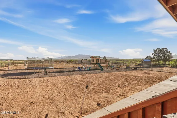 $515,000 | 1455 Desert Aire Drive, Unit 1 & 2, Chaparral, NM 88081