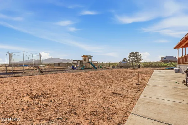 $515,000 | 1455 Desert Aire Drive, Unit 1 & 2, Chaparral, NM 88081