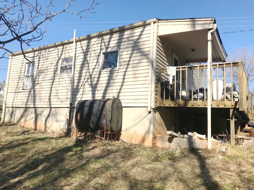 330 Doe Run Road Rocky Mount, VA 24151 - Photo 3 of 9 IMG_7419_12