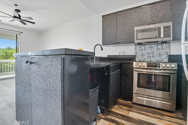 $450,000 | 20331 Bluffside Circle, Unit A222, Huntington Beach, CA 92646