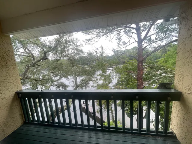 $1,600 | 300 Yacht Club Drive, Unit 18A, Niceville, FL 32578