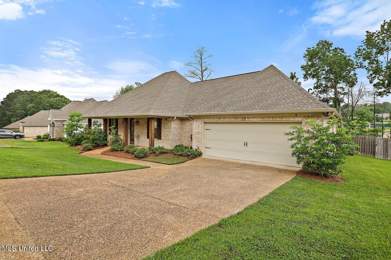 326 Cypress Creek Road Brandon, MS 39047 - Photo 3 of 31 326 Cypress Creek Rd 3