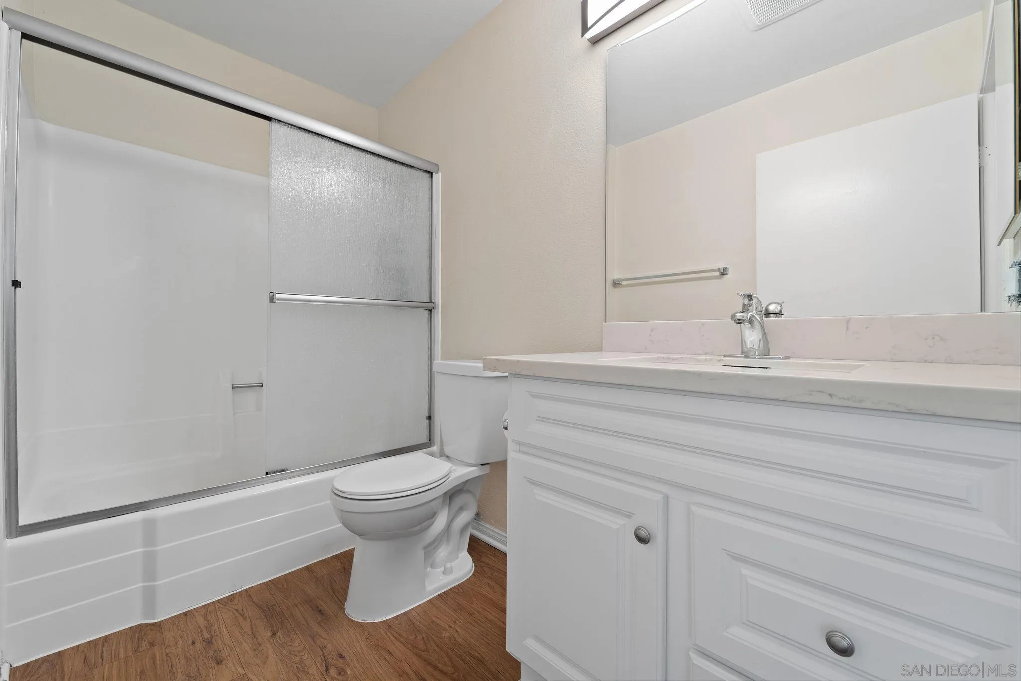 3431 Capalina Road, Unit 20 San Marcos, CA 92069 - Photo 9 of 13 Gallery Image 9