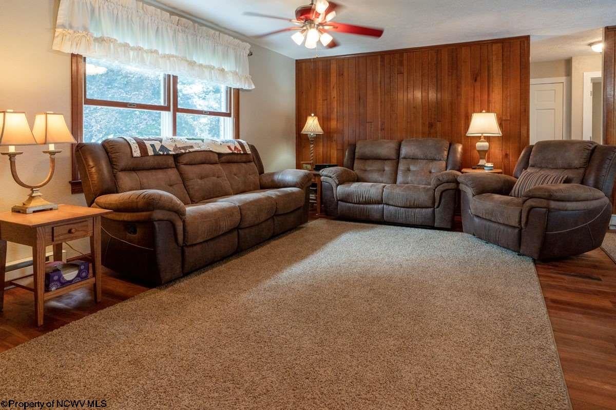4237 Grafton Road Morgantown, WV 26508 - Photo 6 of 23 Gallery Image 6