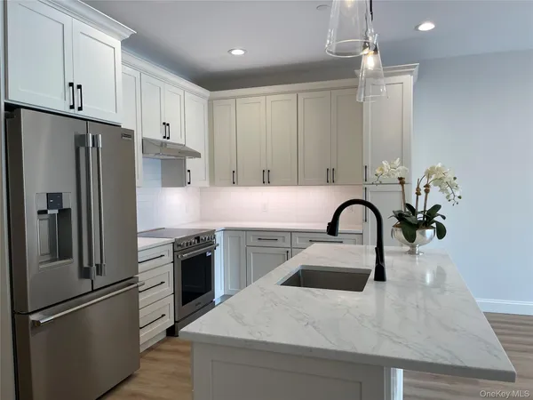 $6,800 | 903 Oakridge Cmns, South Salem, NY 10590