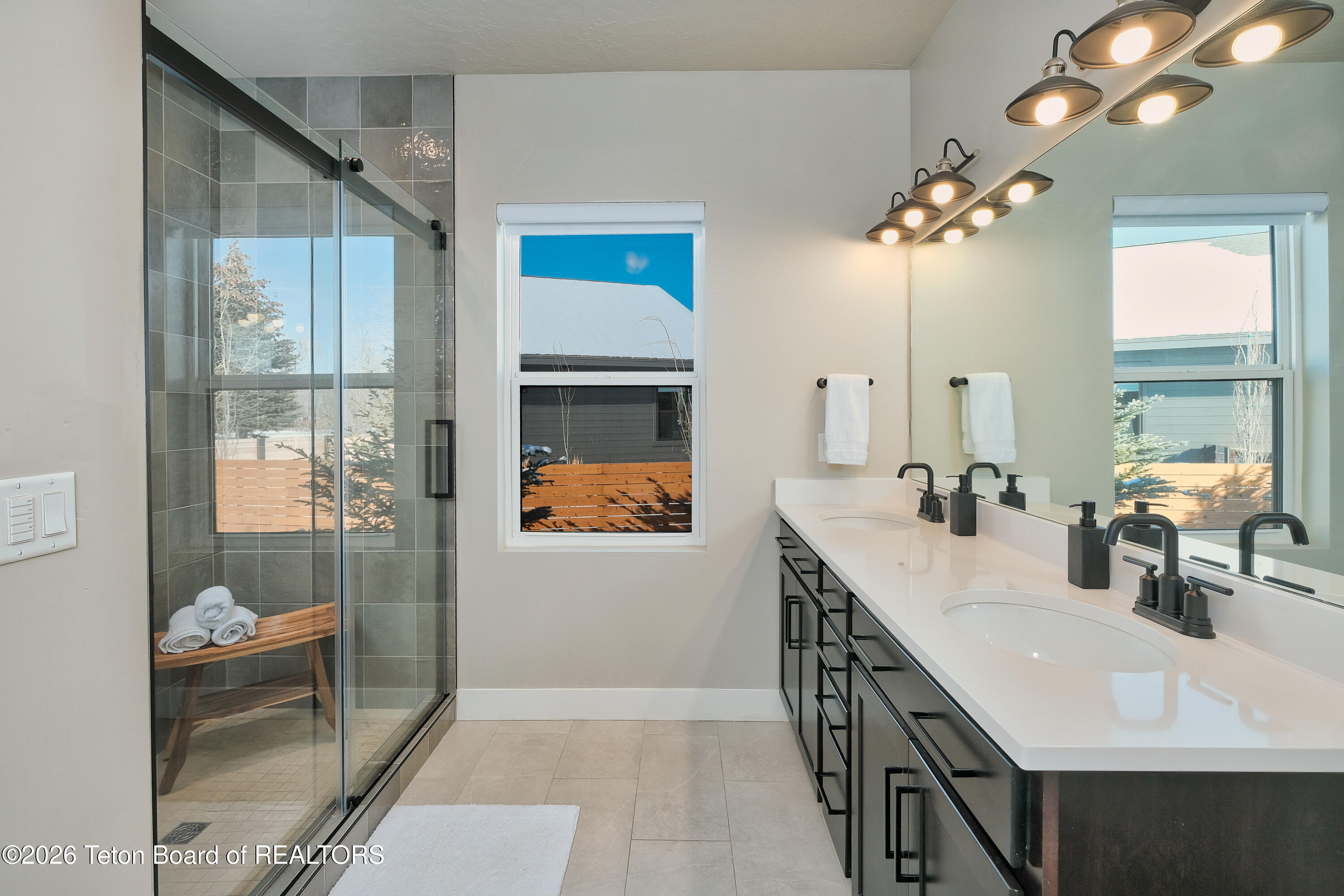 236 Swallowtail Drive Victor, ID 83455 - Photo 20 of 57 Primary Bath