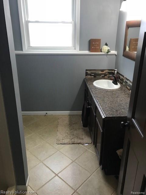 7881 Jefferson Road North Branch, MI 48461 - Photo 37 of 44 IMG_4853.jpg