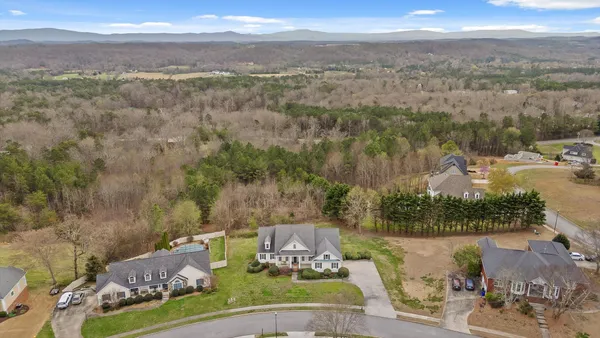 $799,900 | 258 Windcrest Place Northwest, Cleveland, TN 37312