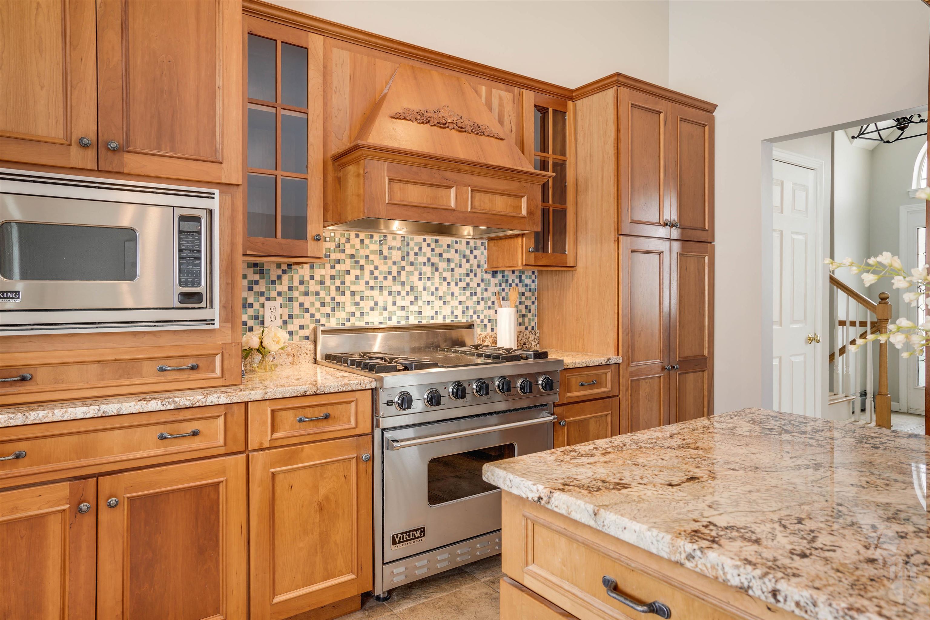 75 West Parish Road Concord, NH 03303 - Photo 5 of 40