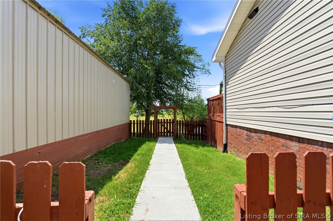 4593 Raymond Road Northeast Corydon, IN 47112 - Photo 59 of 81 Gallery Image 59