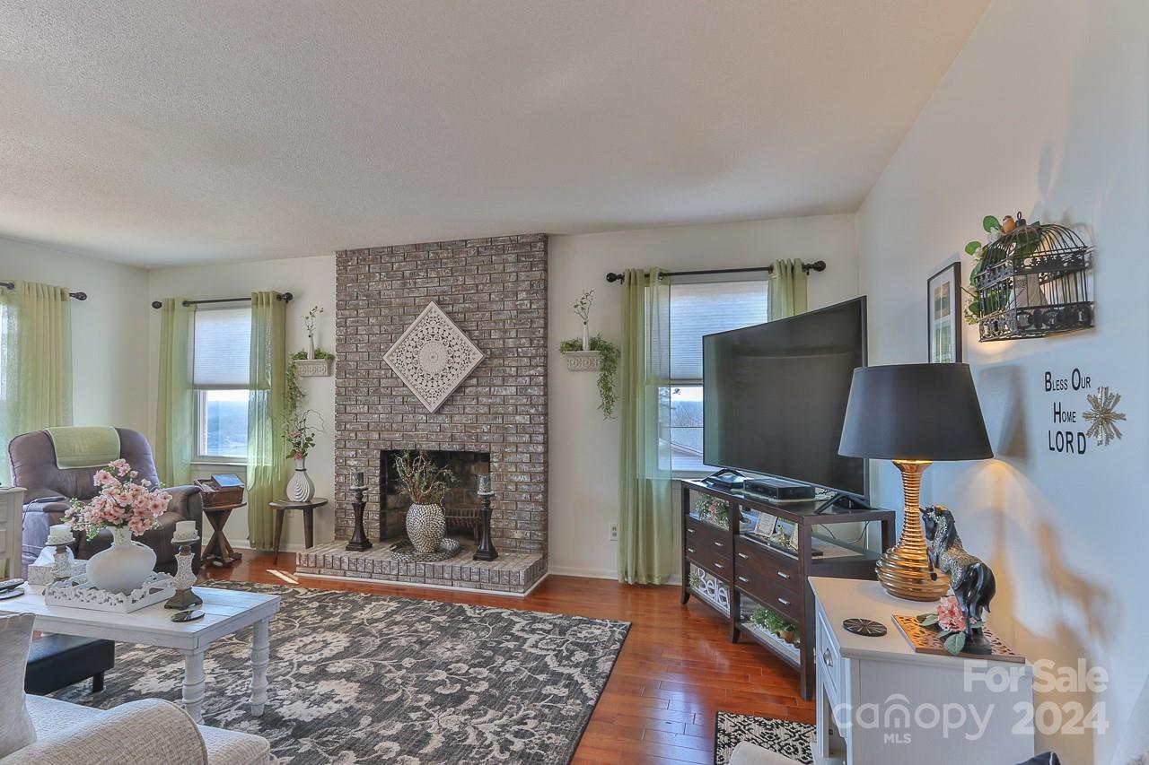 127 Skyline Road Hickory, NC 28601 - Photo 27 of 40 Gallery Image 27