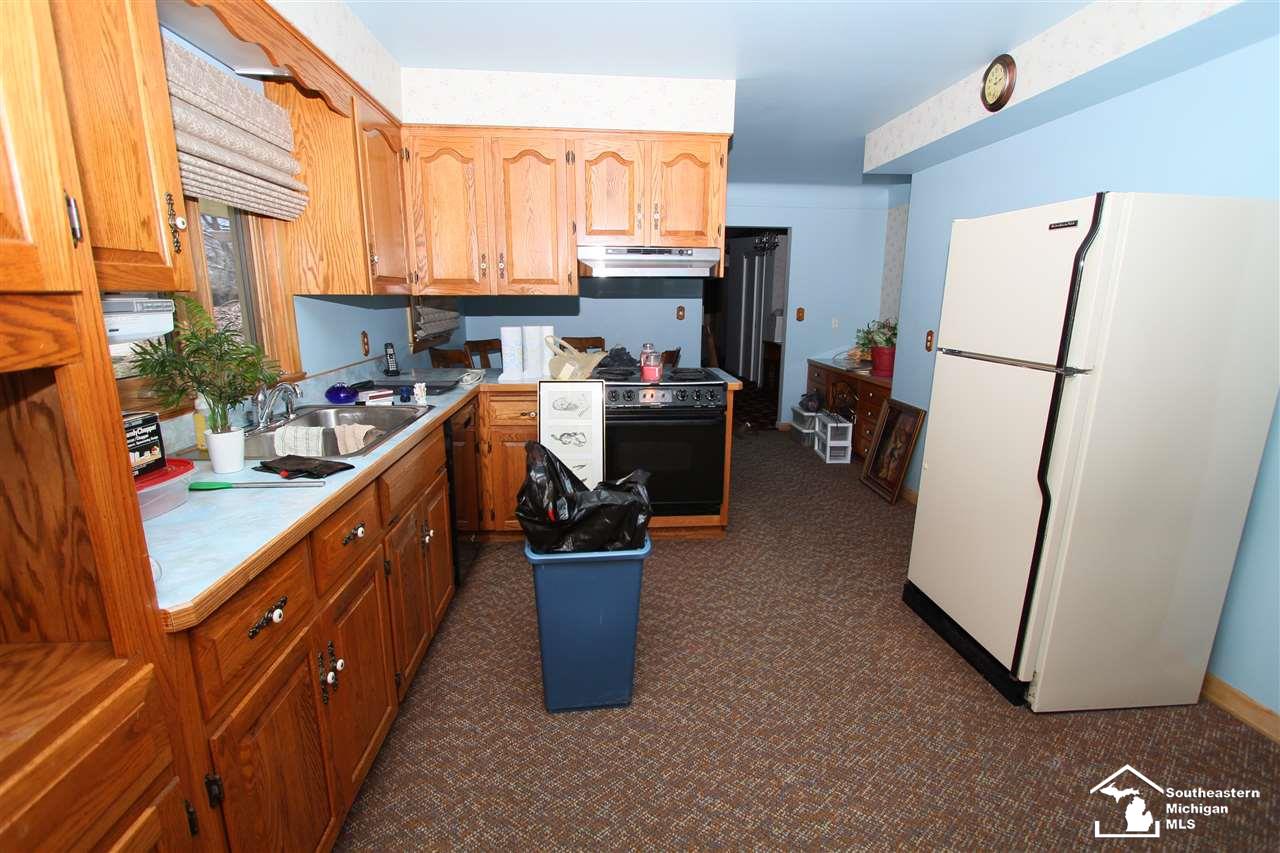 3560 North Custer Road Monroe, MI 48162 - Photo 5 of 29