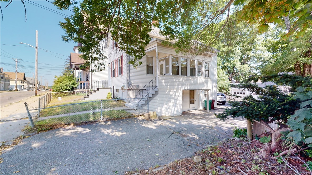 364 South Main Street Woonsocket, RI 02895 - Photo 2 of 29 Gallery Image 2