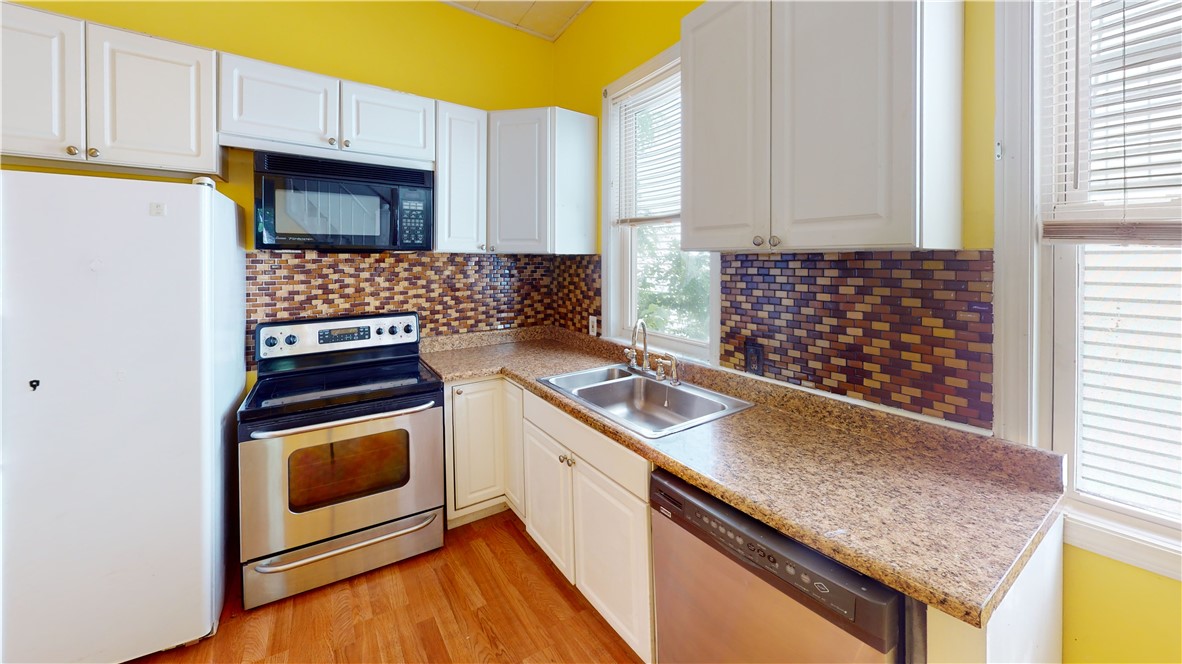 364 South Main Street Woonsocket, RI 02895 - Photo 4 of 29 Gallery Image 4