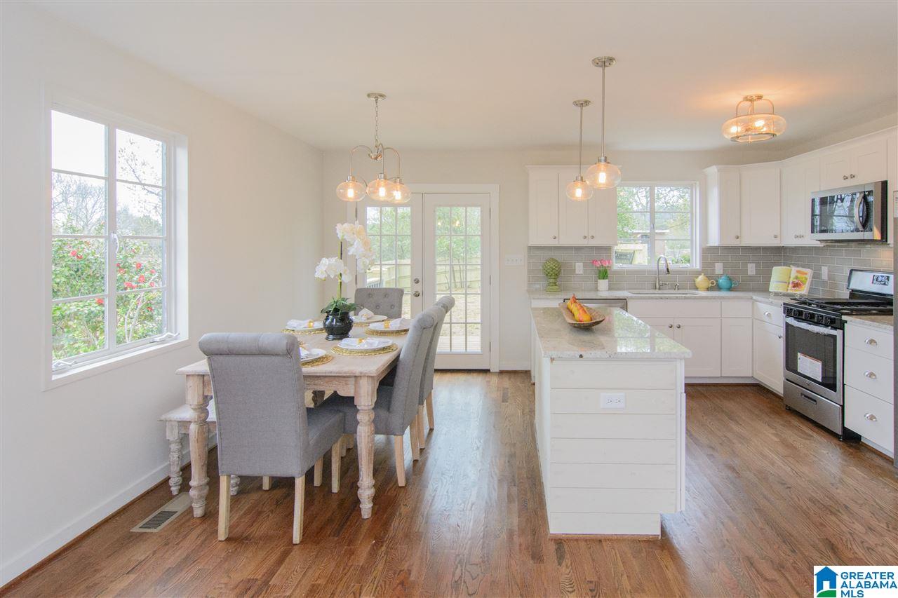 705 47th Street South Birmingham, AL 35222 - Photo 9 of 32