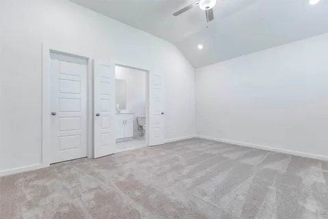$309,000 | 6475 Escondido Drive, Rosharon, TX 77583