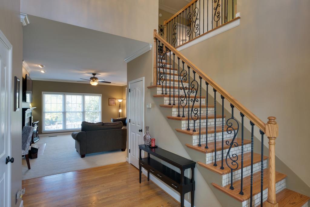 1445 Governors Ridge Franklin, TN 37064 - Photo 5 of 29 Gallery Image 5