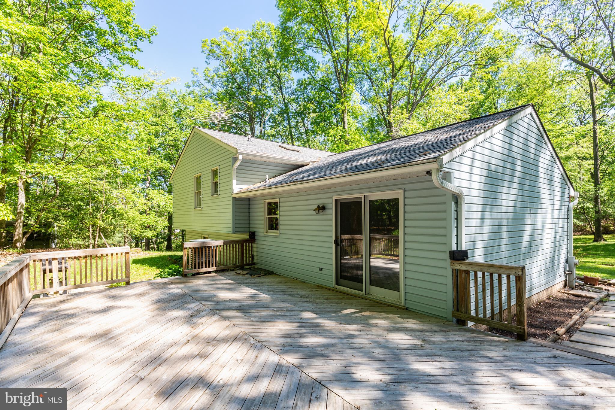 2409 Stone Road Westminster, MD 21158 - Photo 21 of 36 Huge deck