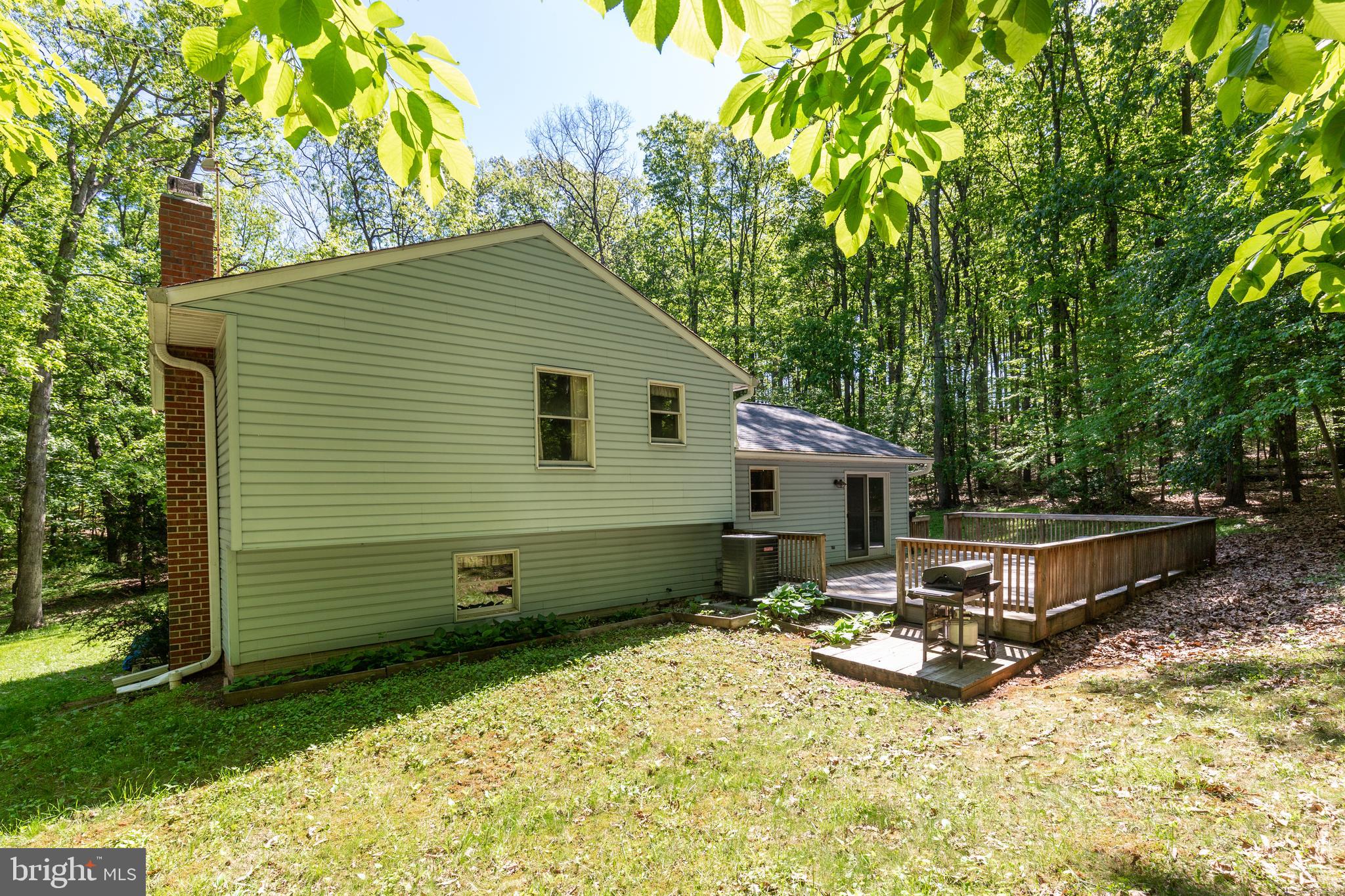 2409 Stone Road Westminster, MD 21158 - Photo 26 of 36 Rear of home
