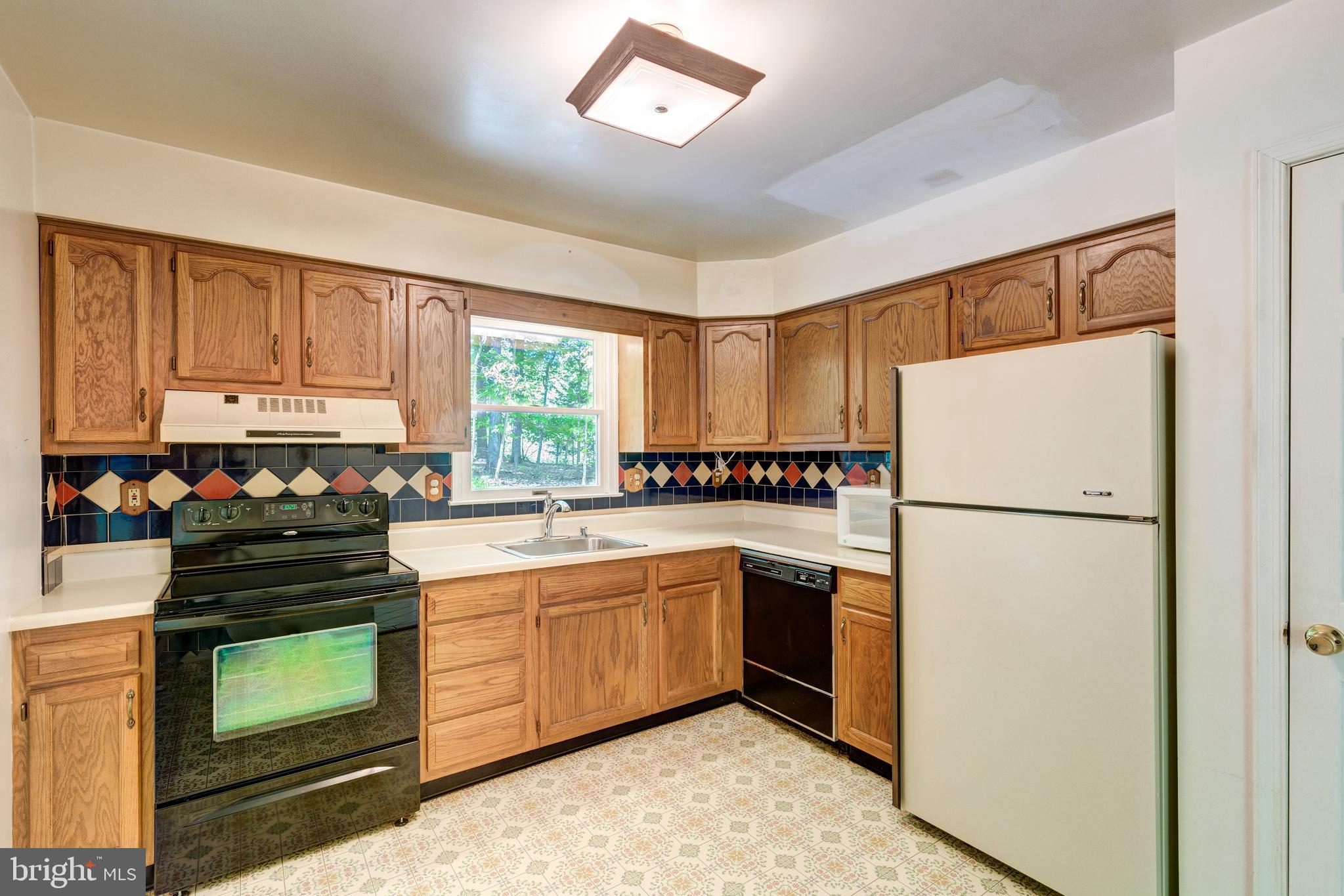 2409 Stone Road Westminster, MD 21158 - Photo 9 of 36 Kitchen has plenty of cabinet space