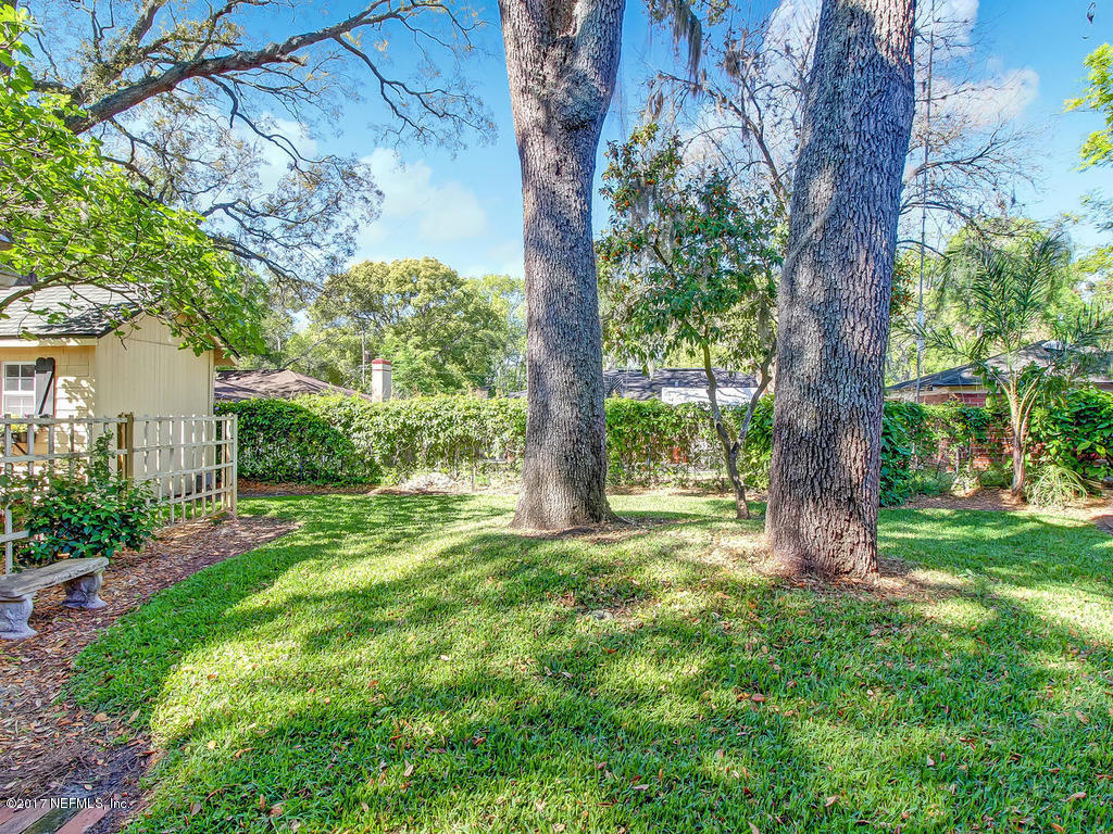 1610 Pershing Road Jacksonville, FL 32205 - Photo 27 of 37 BACKYARD