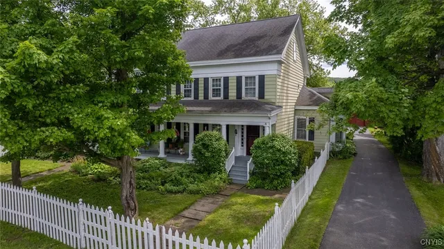 $389,500 | 6778 State Route 20, Bouckville, NY 13310