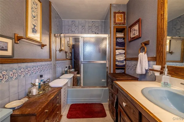 $389,500 | 6778 State Route 20, Bouckville, NY 13310