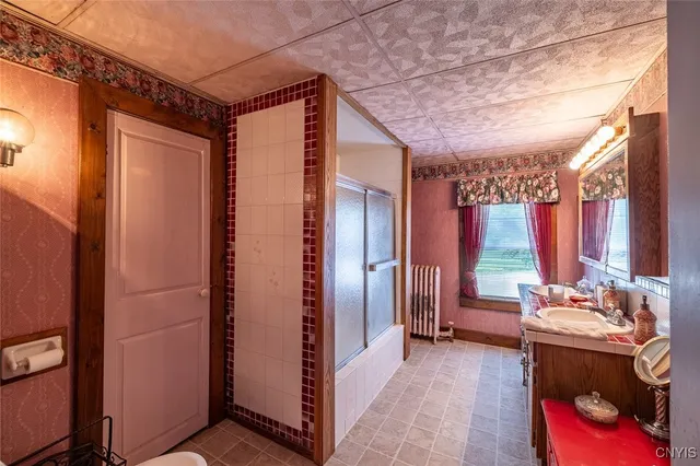 $389,500 | 6778 State Route 20, Bouckville, NY 13310