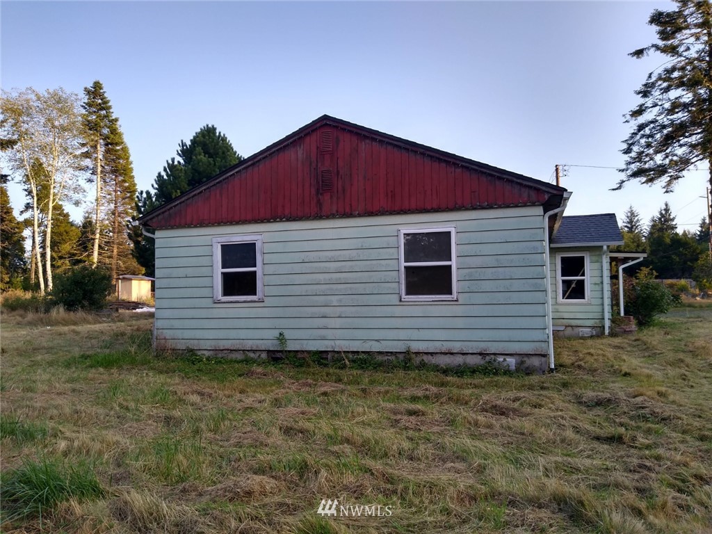 2054 Ocean Beach Road Copalis Crossing, WA 98536 - Photo 3 of 11 Gallery Image 3