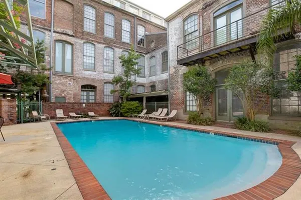 $2,350 | 920 Poeyfarre Street, Unit 144, New Orleans, LA 70130