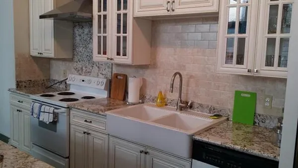 $2,350 | 920 Poeyfarre Street, Unit 144, New Orleans, LA 70130