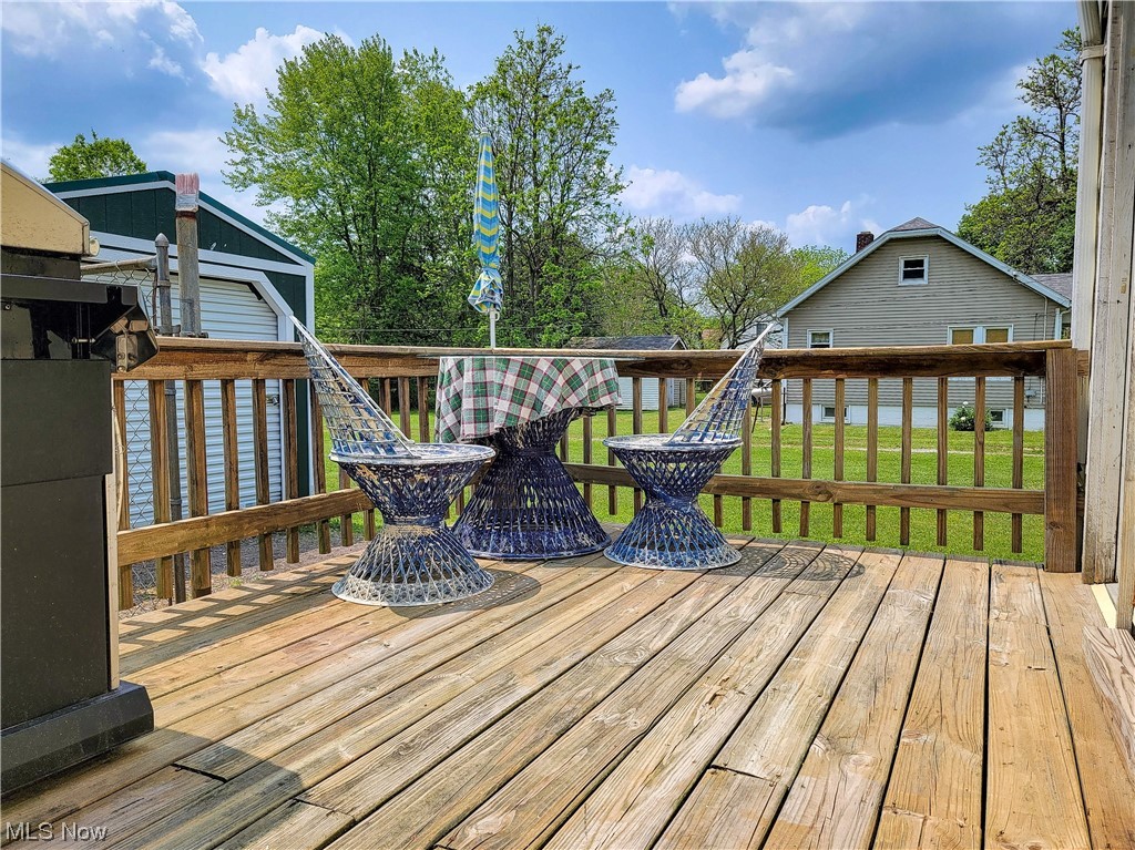 1371 Palmyra Road Southwest Warren, OH 44485 - Photo 5 of 21