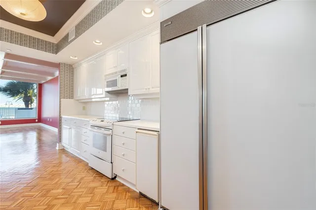 $1,325,000 | 2 Seaside Lane, Unit 103, Belleair, FL 33756