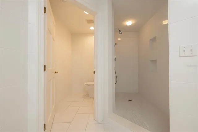 $1,325,000 | 2 Seaside Lane, Unit 103, Belleair, FL 33756