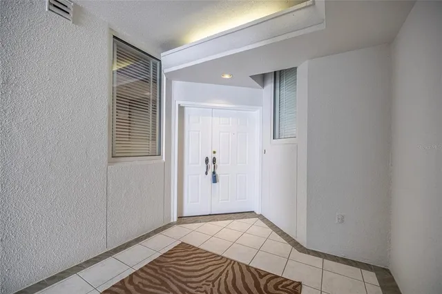 $1,325,000 | 2 Seaside Lane, Unit 103, Belleair, FL 33756