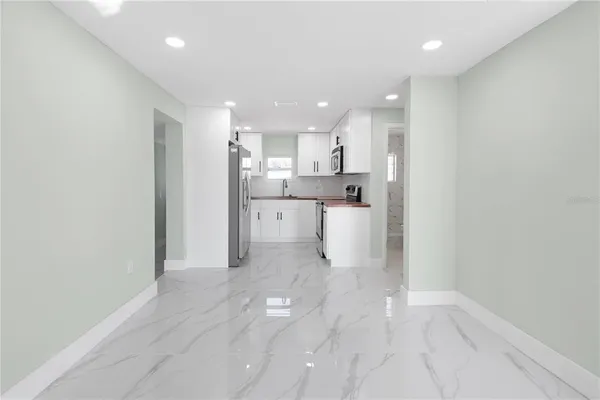 $1,975 | 130 Virginia Court, Englewood, FL 34223