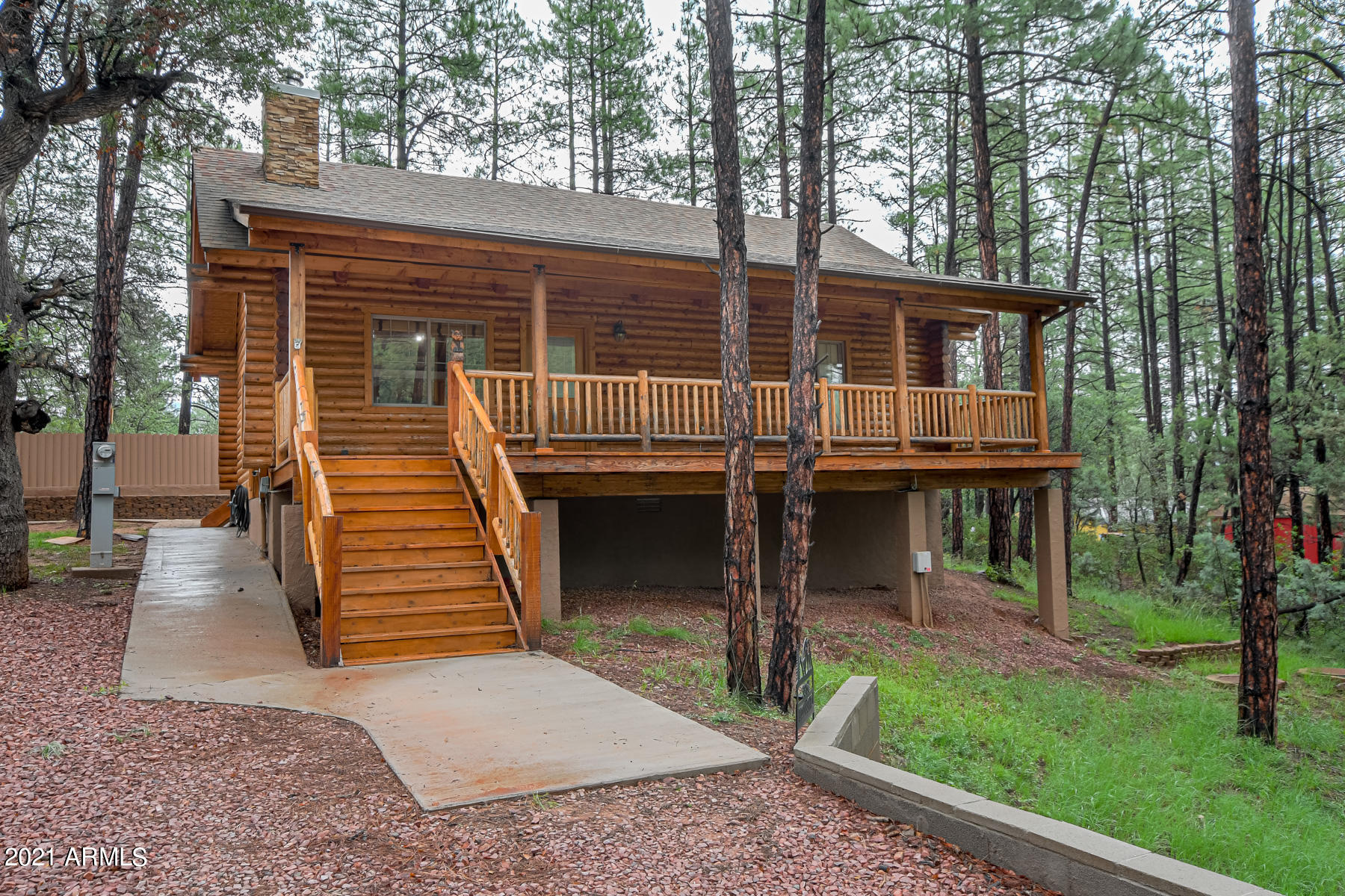 3967 Bloody Basin Road Pine, AZ 85544 - Photo 5 of 38 Front of Home