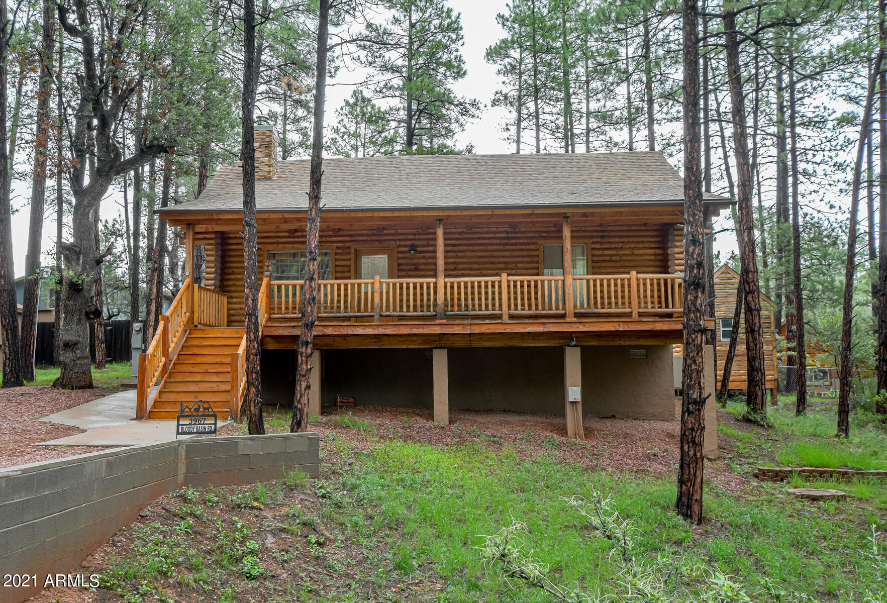3967 Bloody Basin Road Pine, AZ 85544 - Photo 6 of 38 Front of Home