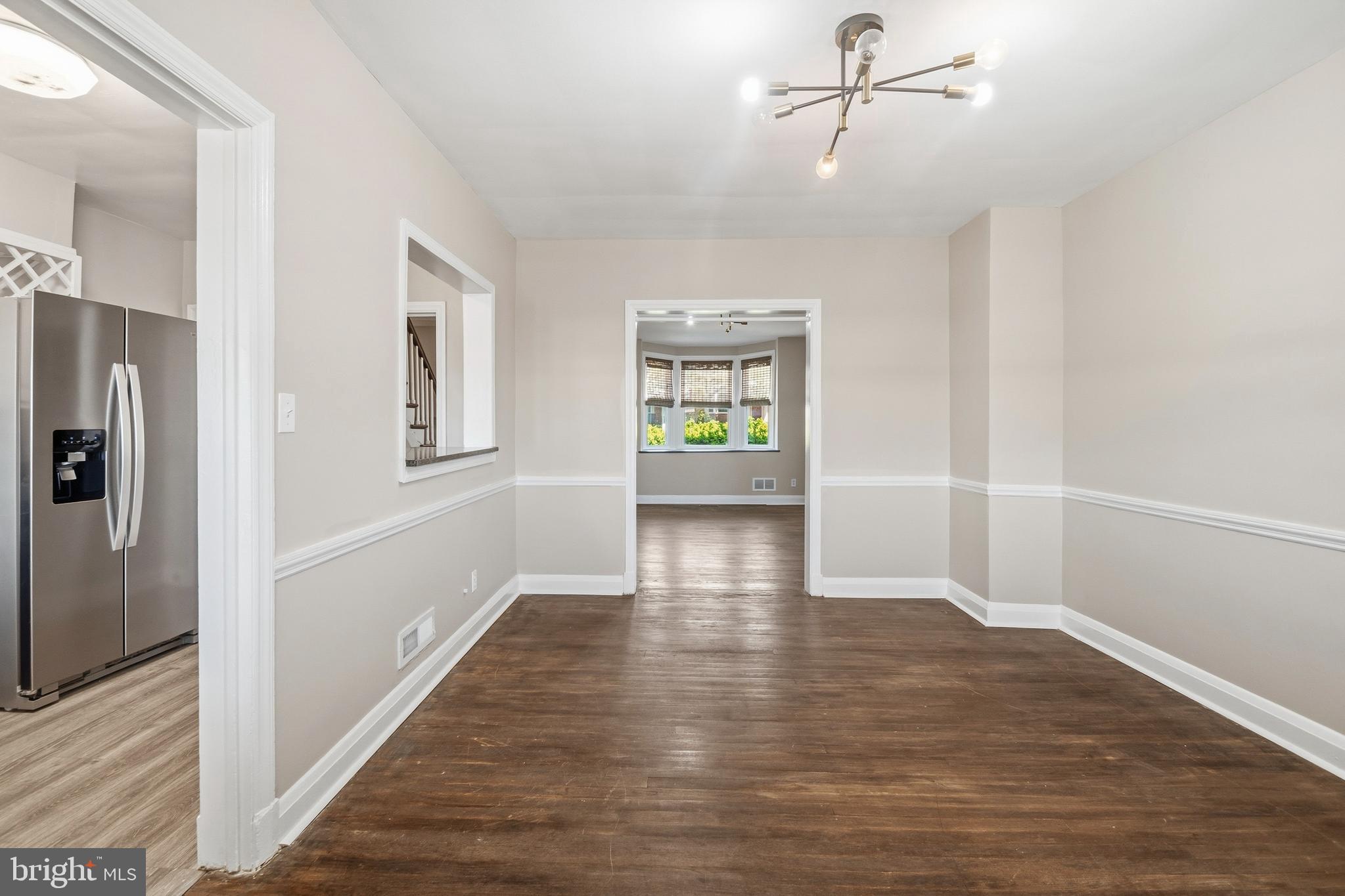 1543 Sheffield Road Baltimore, MD 21218 - Photo 10 of 28 Dining room