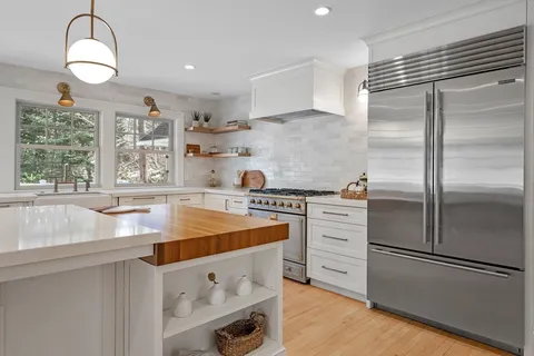 $3,150,000 | 23 Whittier Road, Marblehead, MA 01945