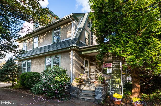 18 Colfax Road Havertown, PA 19083 - Photo 2 of 44