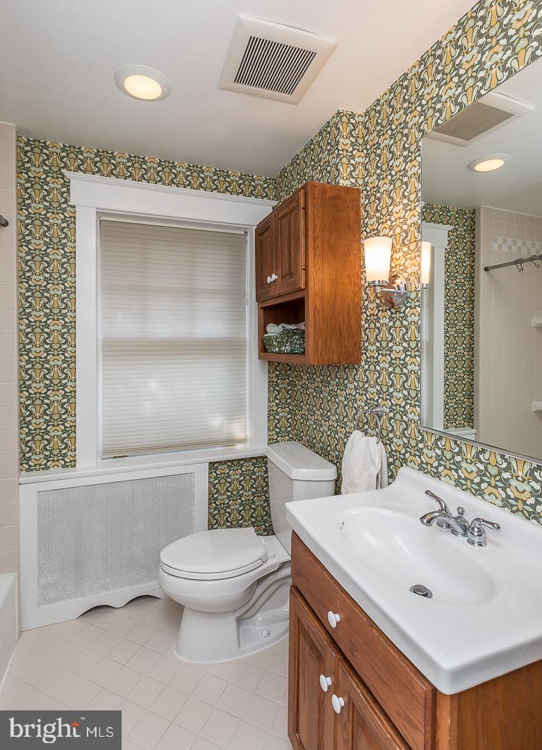 18 Colfax Road Havertown, PA 19083 - Photo 36 of 44