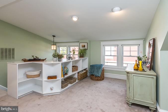 18 Colfax Road Havertown, PA 19083 - Photo 39 of 44